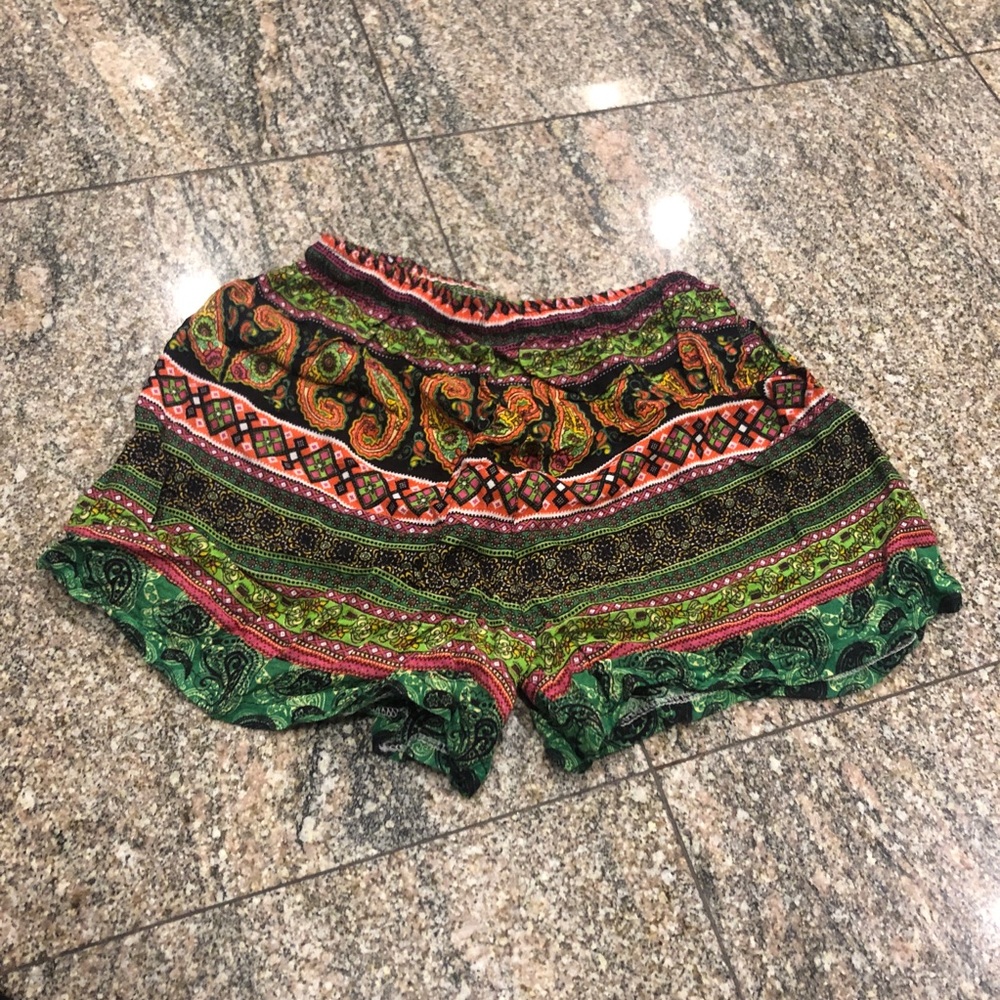 Shorts - Picture 2 of 2